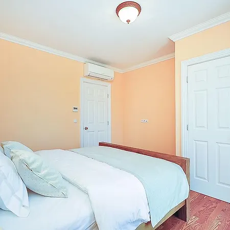 Apartment Iva Omis Exterior photo